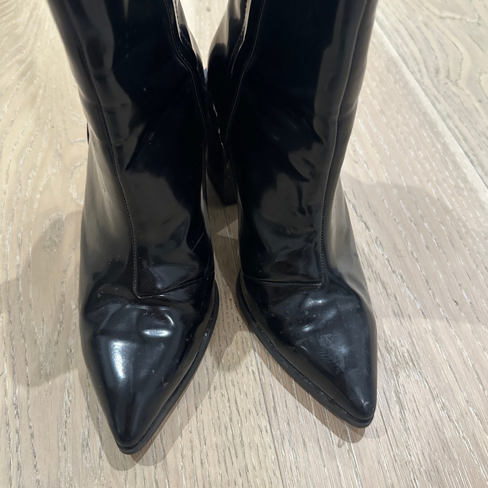 Black western style pointed toe booties - Picture 3 of 5